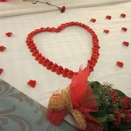 Grand Marmara Hotel Medina Esterno foto